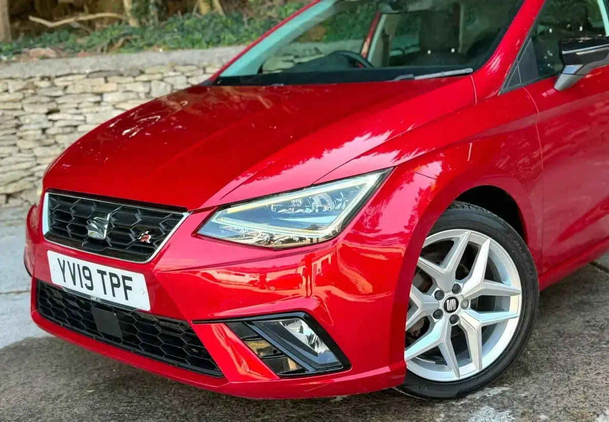 Used Seat Ibiza FR 95 HP (69 kW) 2019 Red Hatchback
