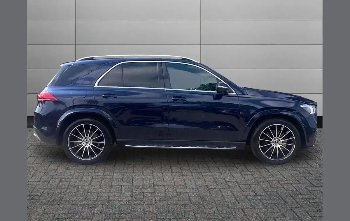 Used Mercedes GLE400 AMG line 325 HP (239 kW) 2022 Blue SUV