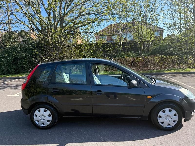 Used Ford Fiesta Finesse 2003 Black Hatchback