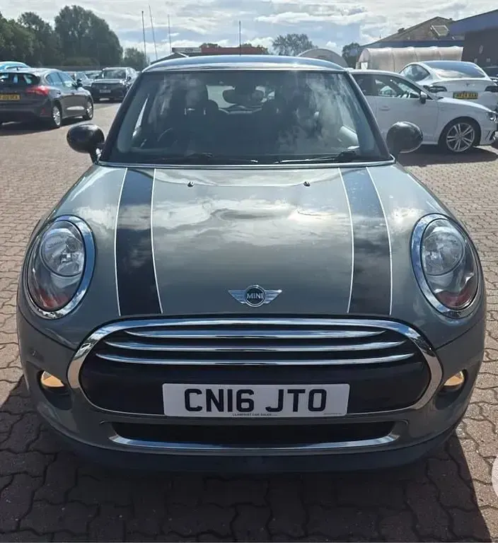 Used Mini Cooper Hatch 134 HP (98 kW) 2016 Grey Hatchback