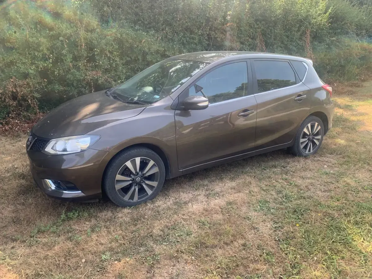 Used Nissan Pulsar N-Connecta 110 HP (80 kW) 2016 Bronze Hatchback