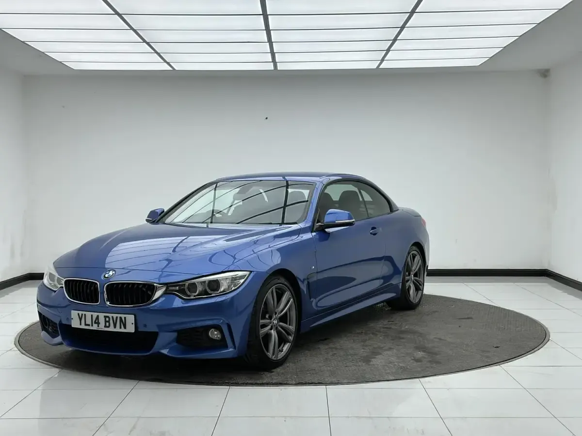 Usado BMW 420 M Sport 184 HP (135 kW) 2014 Azul Cabrios