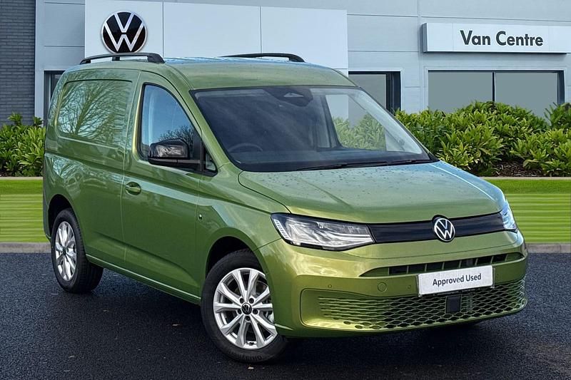 Green New 2025 VW Caddy Pro MPV | £27,291 (Good price) - Image 1/4