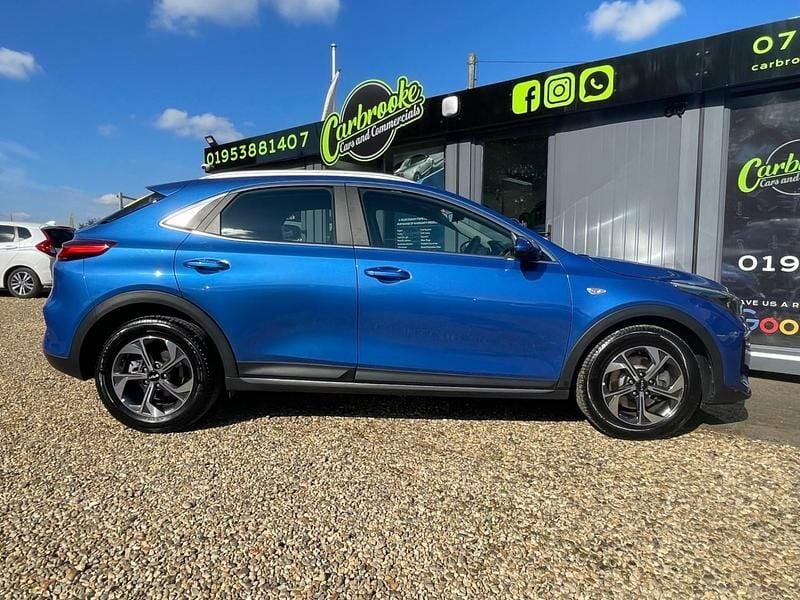 Usado Kia XCeed 158 HP (116 kW) 2023 Azul SUV