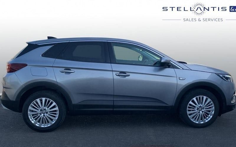 Used Vauxhall Grandland X S 131 HP (96 kW) 2019 Blue SUV