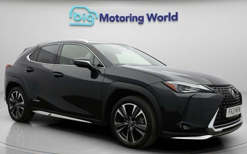 Used 2023 Lexus UX 250h SUV | £24,000 (A bit pricey) - Image 1/4