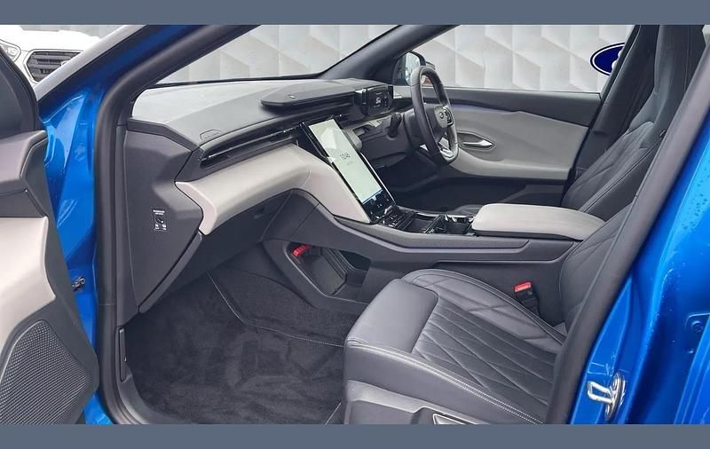 Used Ford Explorer Premium 210 kW (286 HP) 2025 Blue SUV