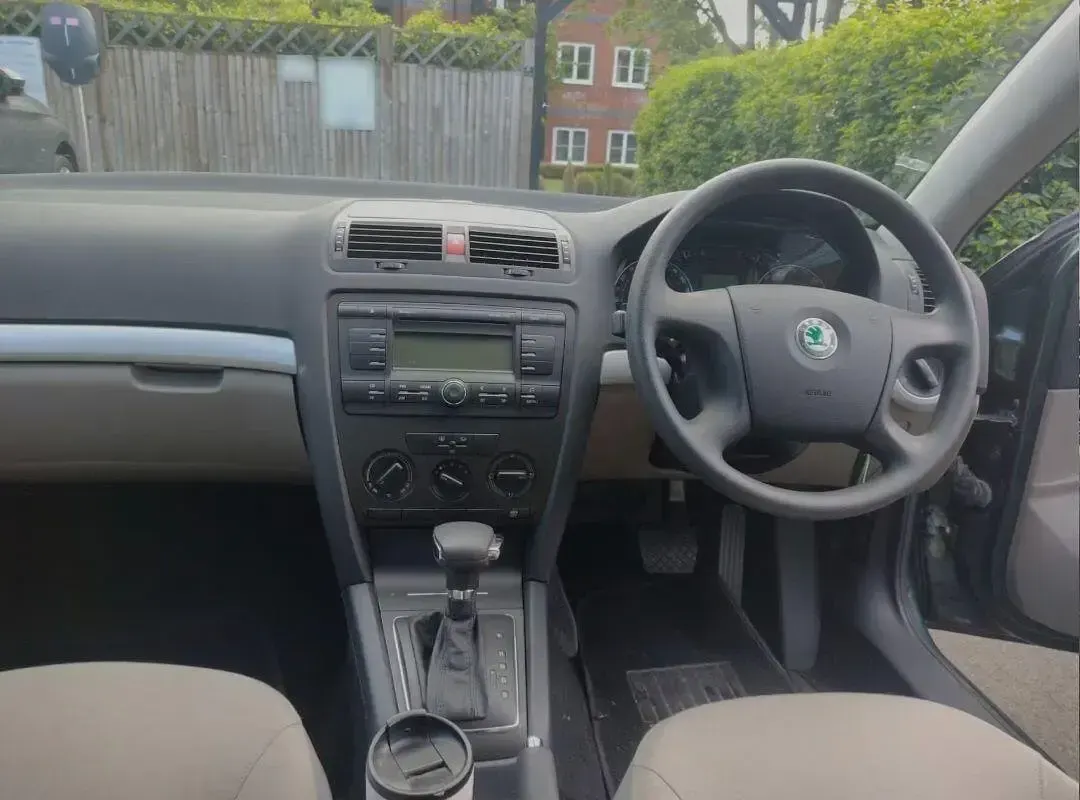 Used Skoda Octavia Ambiente 2009 Green