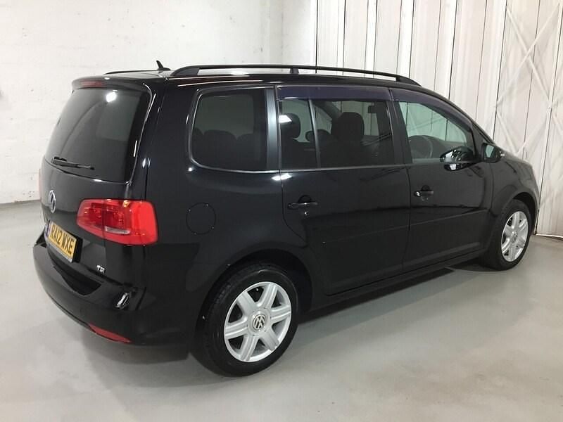 Usado VW Touran SE 2012 Preto Monovolume