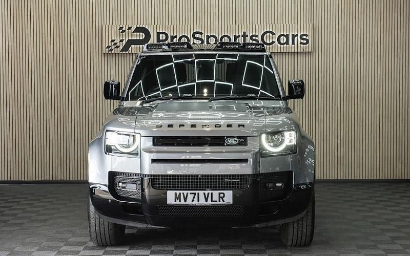 Used Land Rover Defender Dynamic 250 HP (183 kW) 2021 SUV