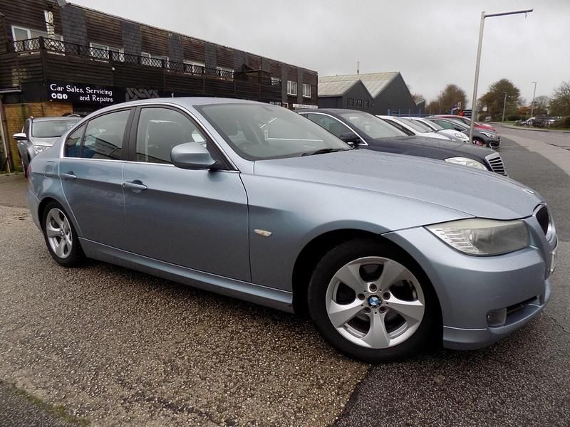 Blue Used 2010 BMW 320 Efficient Dynamics Sedan | £3,495 (Fair price) - Image 1/4
