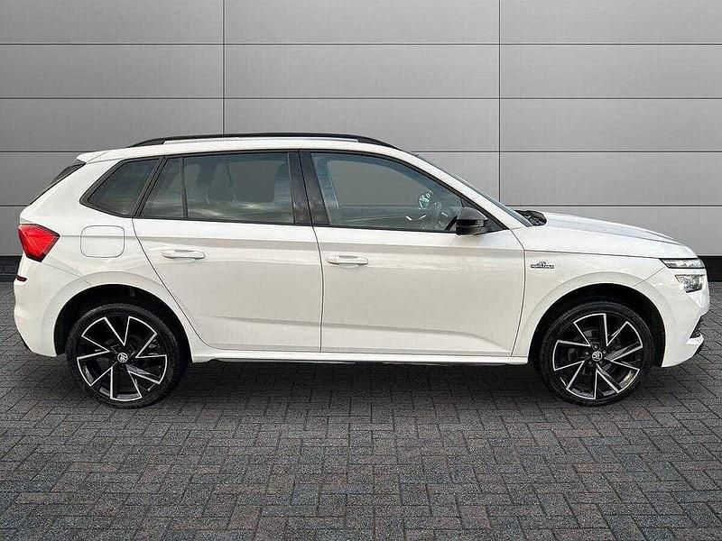 Used Skoda Kamiq Monte Carlo 147 HP (108 kW) 2023 Candy white SUV