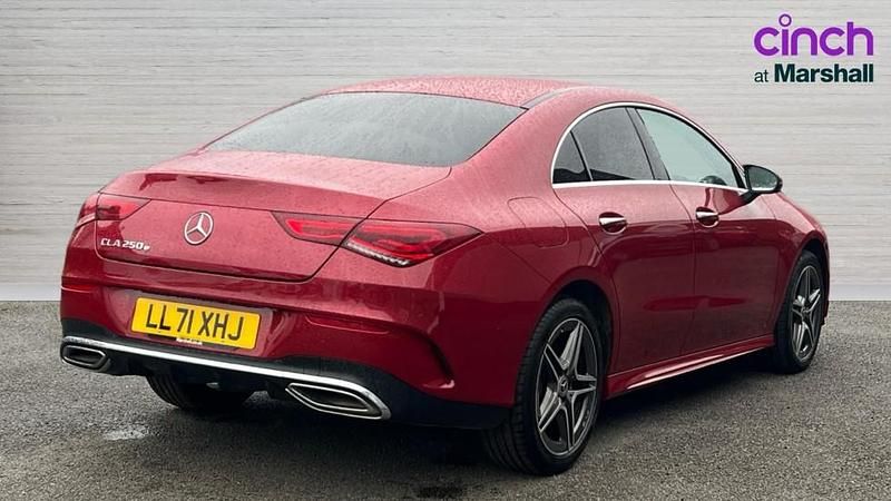 Used Mercedes E250 AMG Line Premium 218 HP (160 kW) 2022 Red