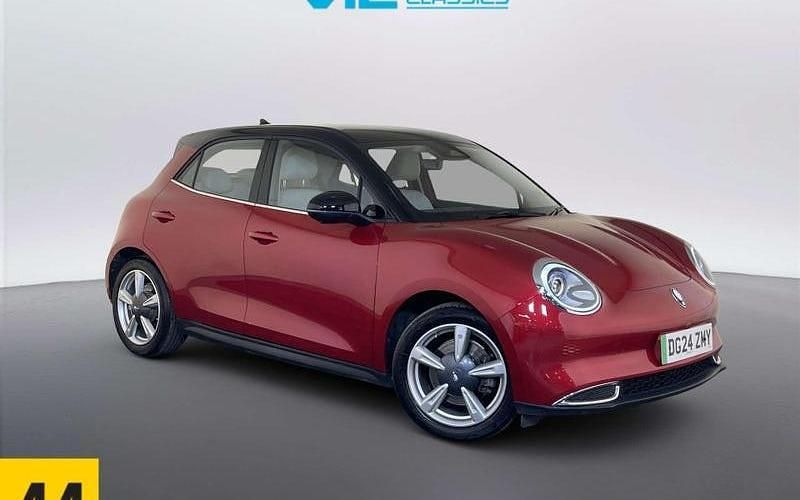 Used Ora 03 Pure+ 125 kW (171 HP) 2024 Red Hatchback