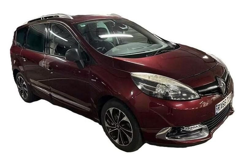 Used Renault Grand Scénic IV Bose Edition 110 HP (80 kW) 2016 Red MPV