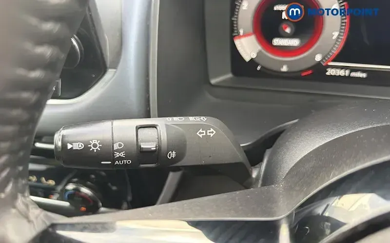 Used Nissan Qashqai Tekna 140 HP (102 kW) 2022 Silver SUV