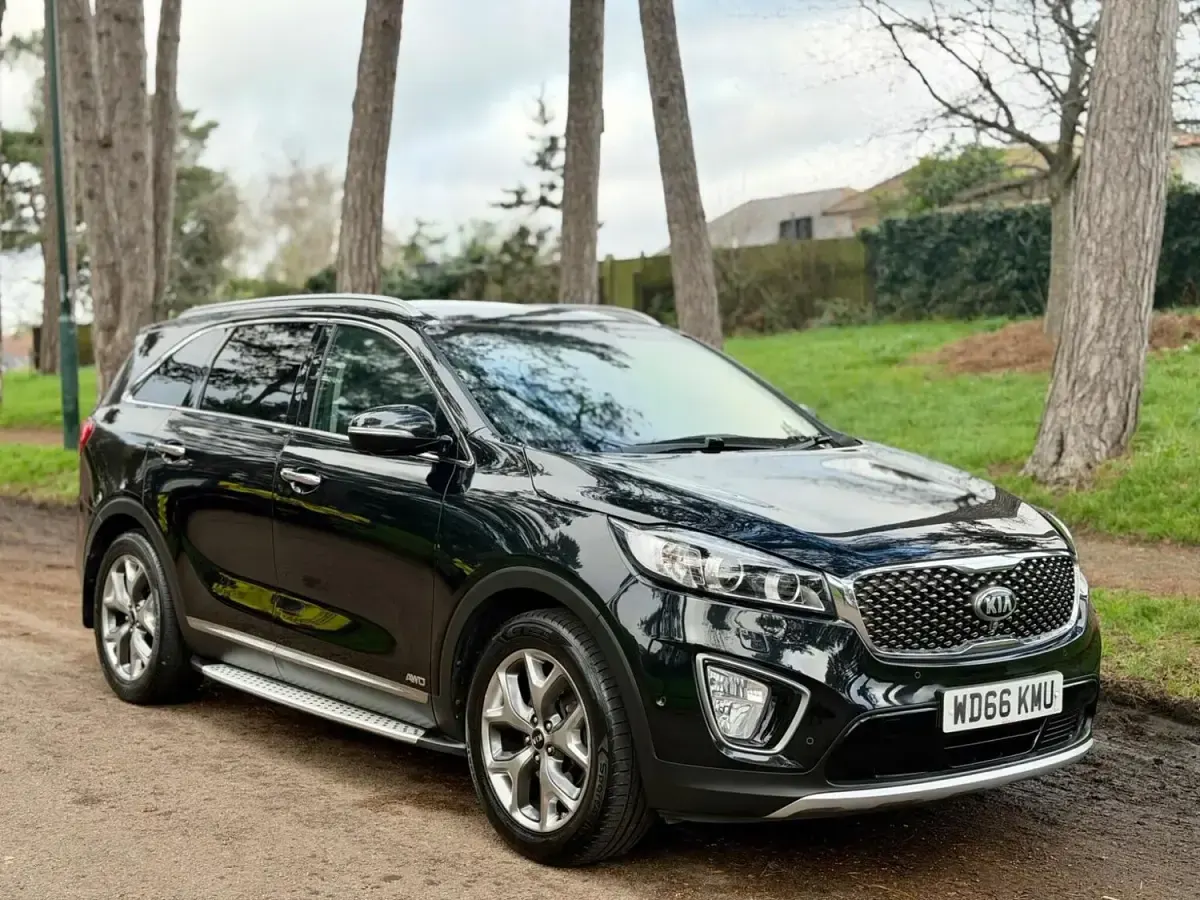 Begagnad Kia Sorento 200 HK (147 kW) 2017 Svart SUV