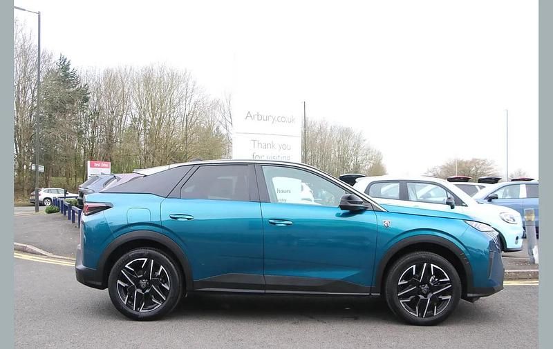 Used Peugeot 3008 GT 134 HP (98 kW) 2025 Blue SUV