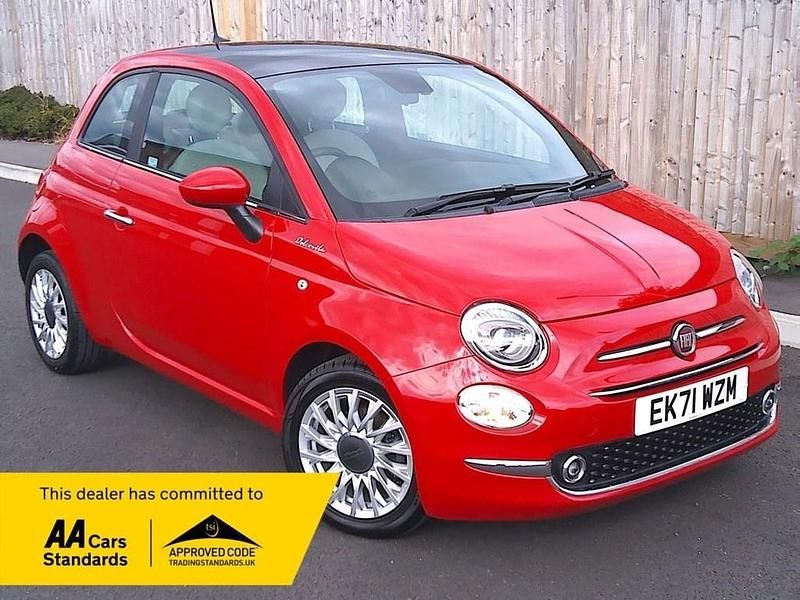 Used Fiat 500 Dolcevita 70 HP (51 kW) 2021 Red Hatchback