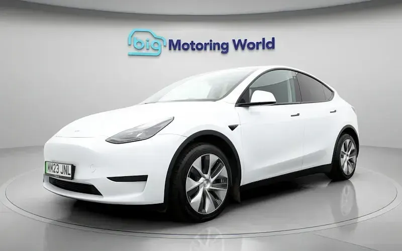 Used Tesla Model Y RWD 254 kW (346 HP) 2023 White SUV