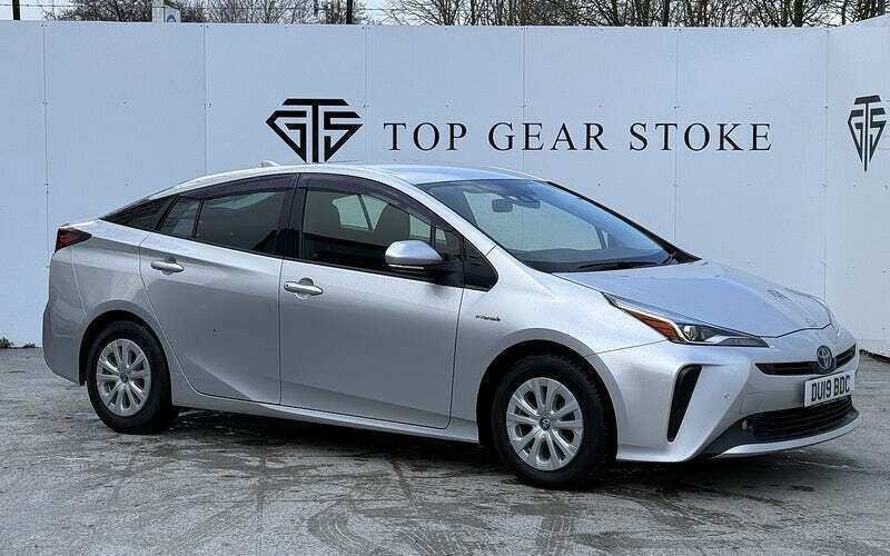 Used 2018 Toyota Prius Business Edition Hatchback | £12,495 (Super price) - Image 1/4