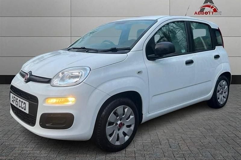 White Used 2015 Fiat Panda Pop Hatchback | £3,995 (Fair price) - Image 1/1
