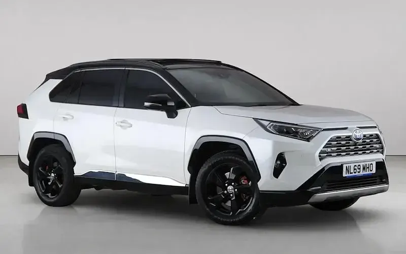 Used Toyota RAV4 Hybrid 218 HP (160 kW) 2019 SUV