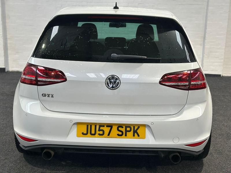 Used VW Golf VII GTI 378 HP (278 kW) 2013 White Hatchback
