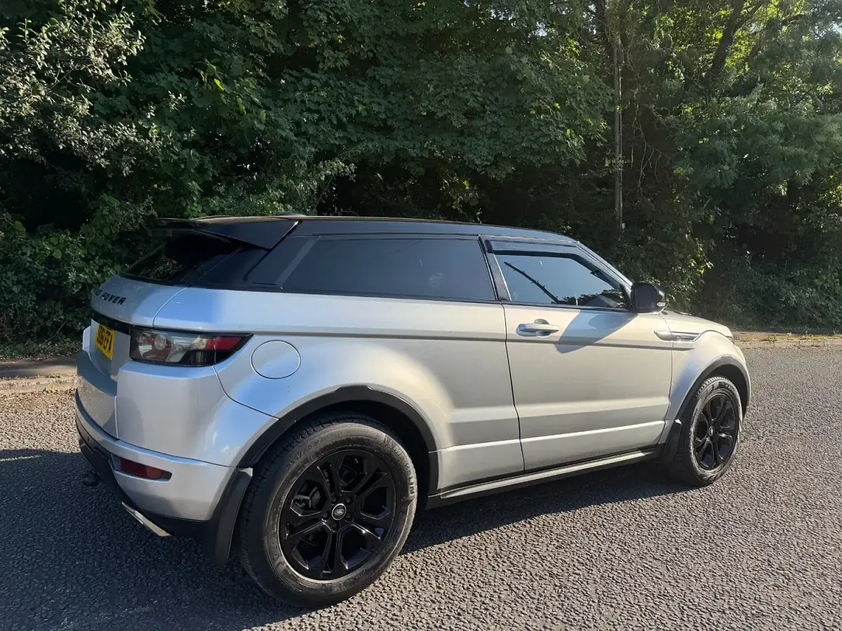 Used Land Rover Range Rover evoque Dynamic 2011 Silver Coupe