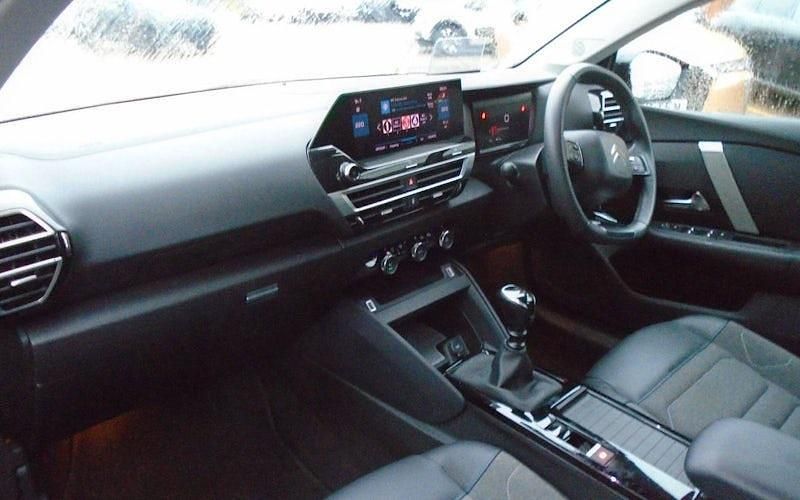 Used Citroën C4 PureTech 131 HP (96 kW) 2023 SUV