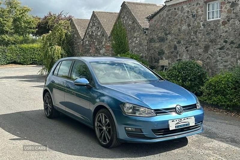Blue Used 2017 VW Golf VII Edition Hatchback | £12,950 (Super price) - Image 1/1