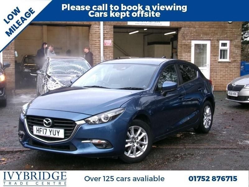 Used Mazda 3 121 HP (88 kW) 2017 Blue Hatchback
