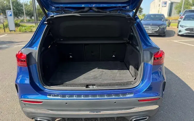 Used Mercedes GLA200 AMG line 163 HP (119 kW) 2024 Blue SUV