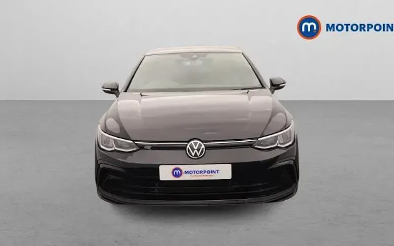 Used VW Golf VIII R-line 131 HP (96 kW) 2024 Hatchback