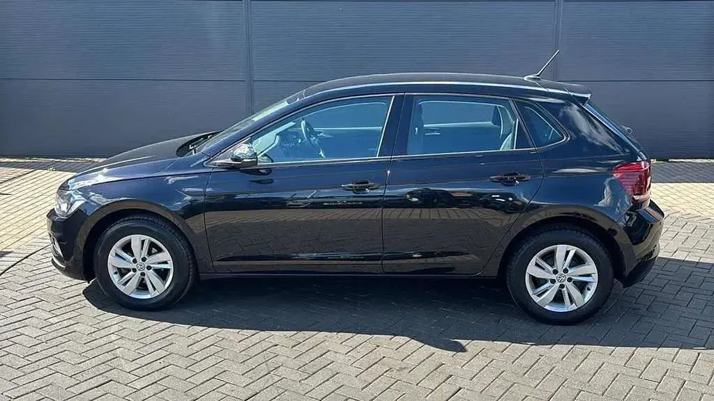 Used VW Polo Edition 94 HP (69 kW) 2019 Black Hatchback