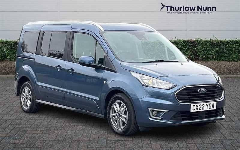 Used Ford Tourneo Titanium 120 HP (88 kW) 2021 Estate