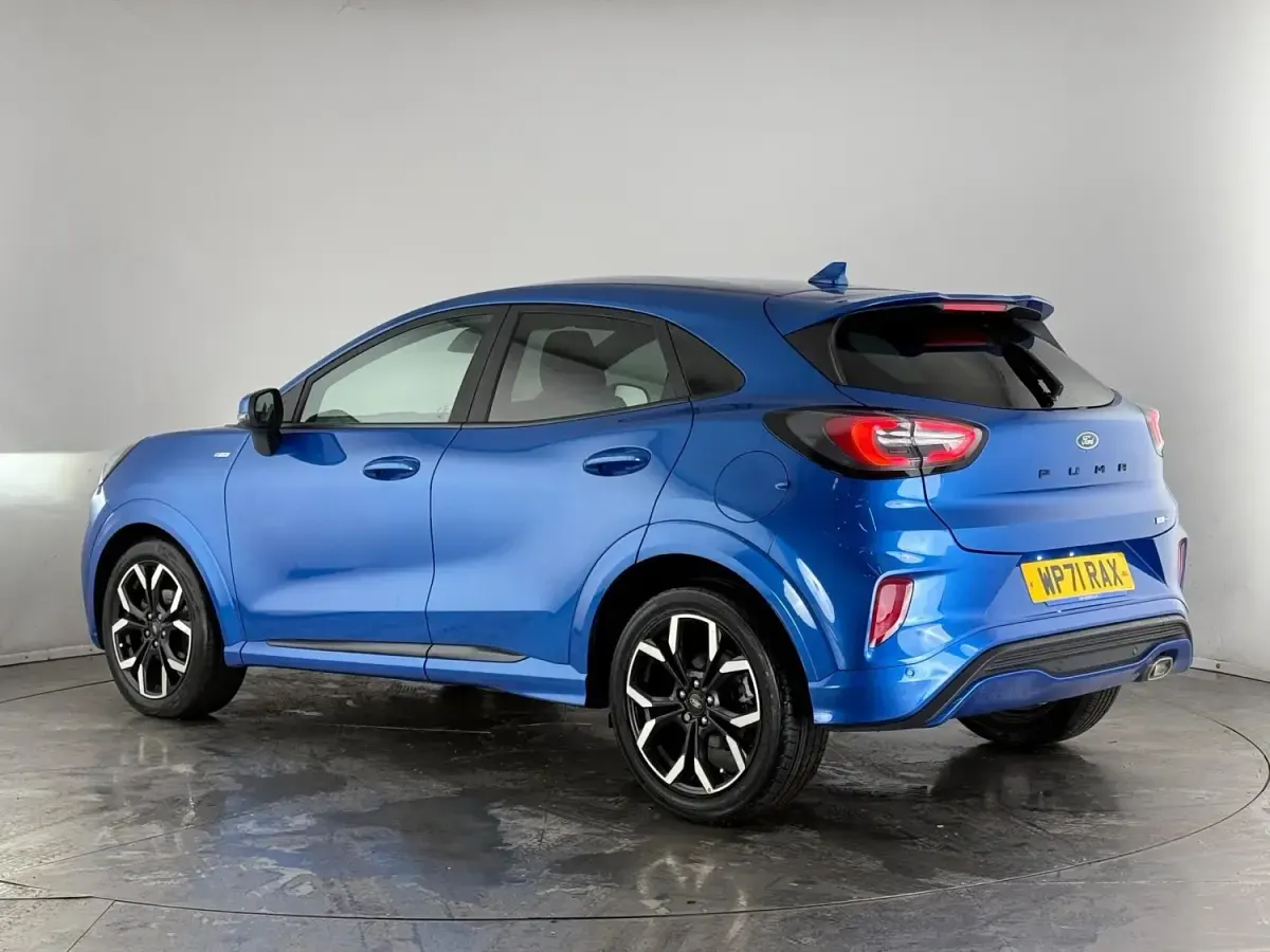 Second-hand Ford Puma ST-Line X 2021 Albastru Hatchback