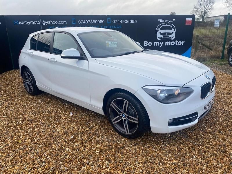 White Used 2013 BMW 116 Sport Line Hatchback | £4,999 (Fair price) - Image 1/4