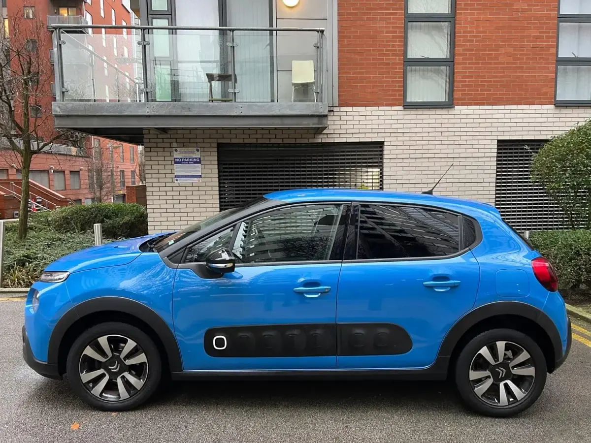 Begagnad Citroën C3 Flair 2018 Blå Halvkombi