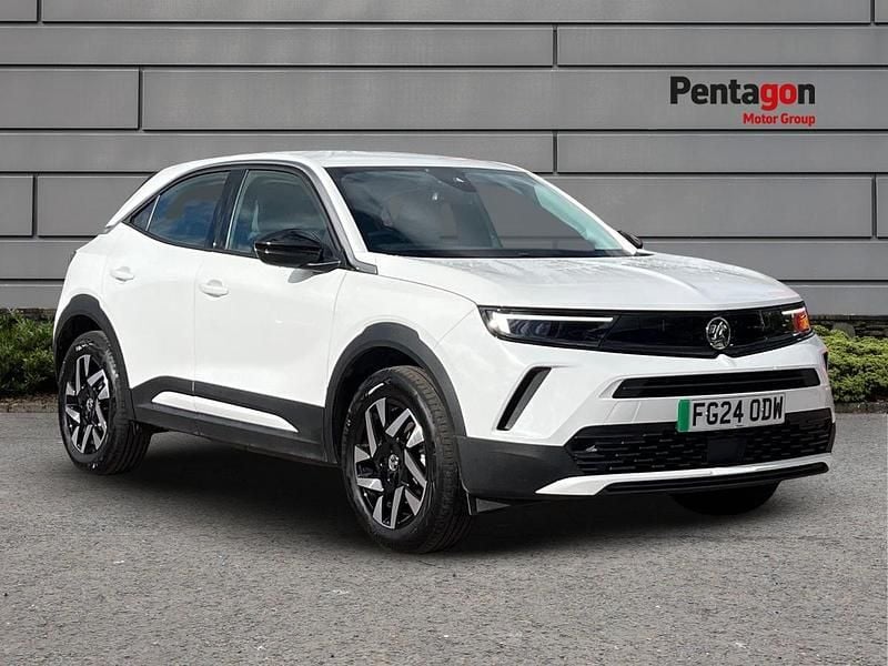 White Used 2024 Vauxhall Mokka Design Edition SUV | £15,995 (A bit pricey) - Image 1/4