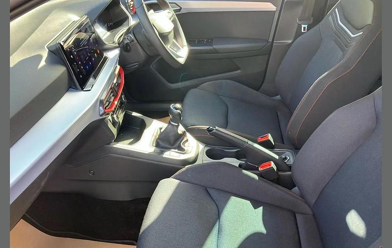 Used Seat Ibiza FR 115 HP (84 kW) 2025 Blue Hatchback