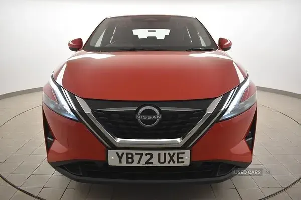 Used Nissan Qashqai Acenta Premium 190 HP (139 kW) 2022 Red SUV