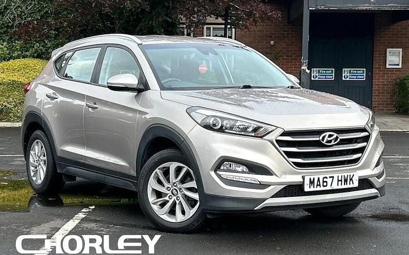 Beige Used 2017 Hyundai Tucson SE SUV | £9,720 (Good price) - Image 1/4