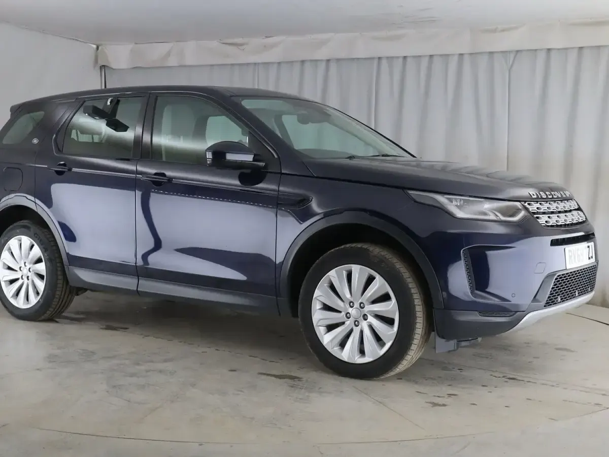 Used Land Rover Discovery Sport SE 180 HP (132 kW) 2019 Blue SUV