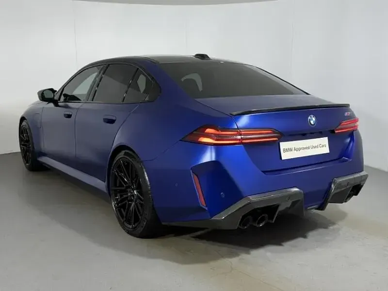 Used BMW M5 Comfort Edition 727 HP (534 kW) 2024 Blue Sedan