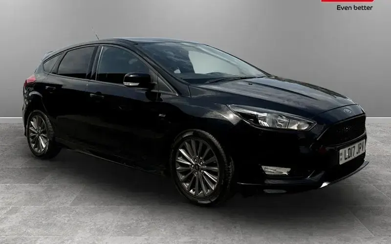 Used Ford Focus ST-Line 125 HP (91 kW) 2016 Hatchback