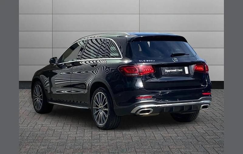 Used Mercedes GLC300 AMG Line Premium 241 HP (177 kW) 2020 Black SUV