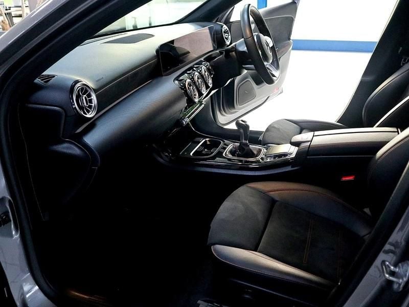 Used Mercedes A180 AMG Line Premium 136 HP (100 kW) 2019 Grey Hatchback