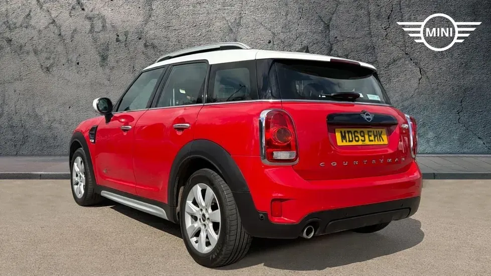 Used Mini Cooper Countryman Classic 136 HP (100 kW) 2020 Red SUV