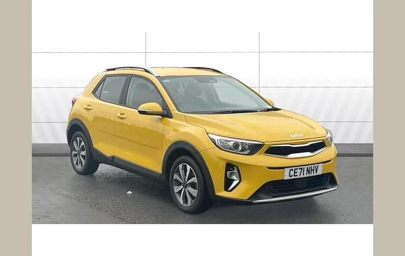 Yellow Used 2021 Kia Stonic SUV | £14,600 (Fair price) - Image 1/4